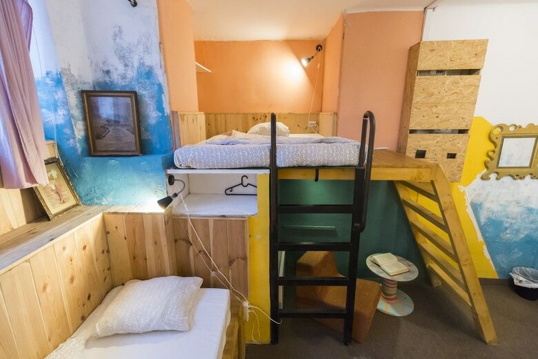 Hostal Baroque