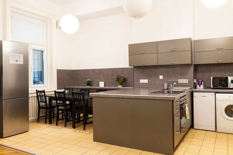Hostal Baroque