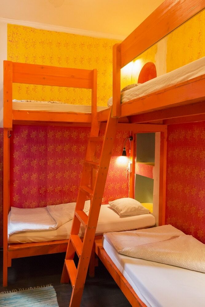 Hostal Baroque
