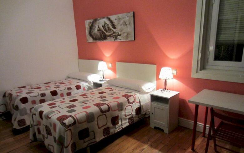 Hostal Bru�a