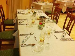King Rose Hotel