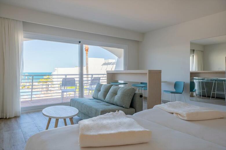 Hotel Iberostar Waves Royal Andalus