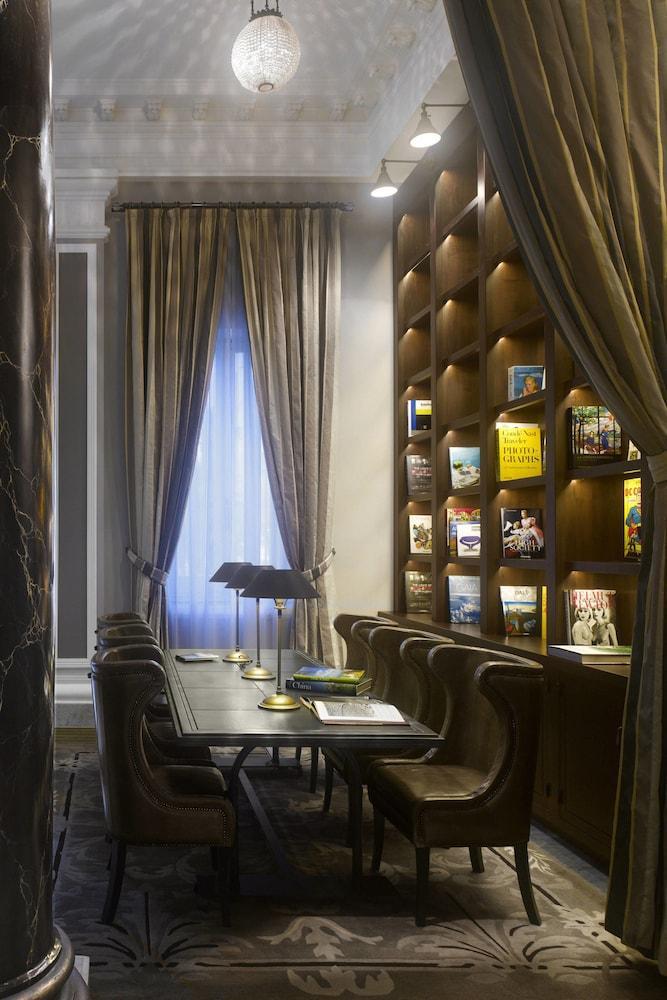 Hotel Maria Cristina