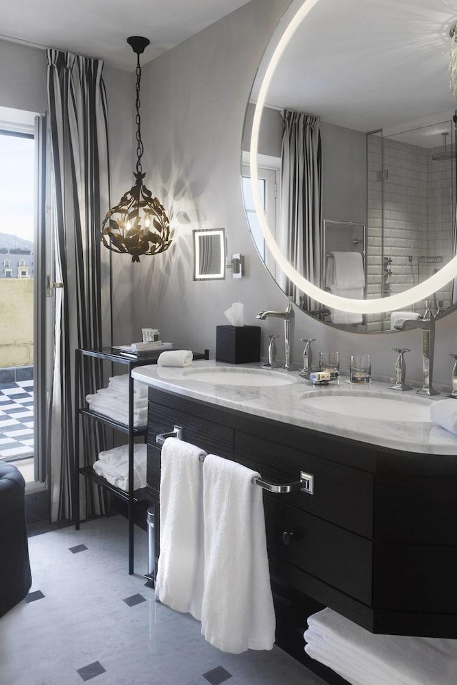 Hotel Maria Cristina