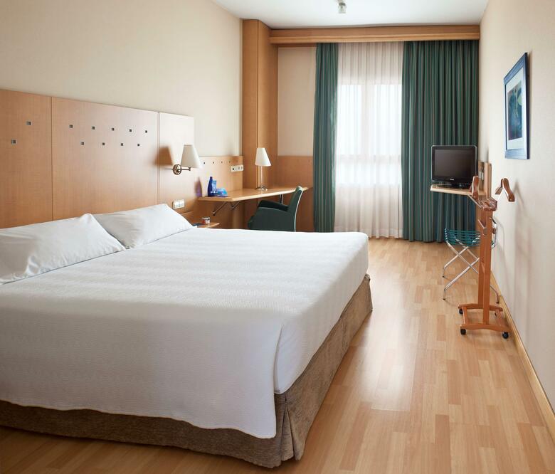 Hotel Crisol Legan�s