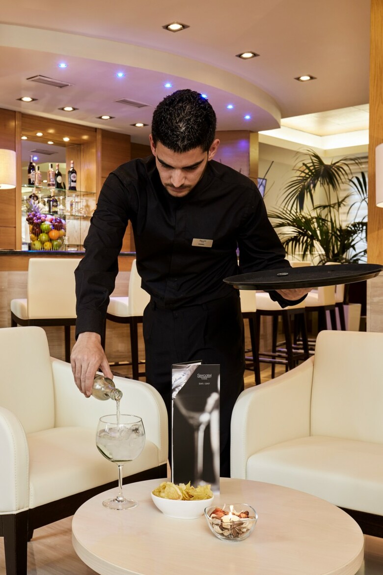 Hotel Sercotel Alcal� 611