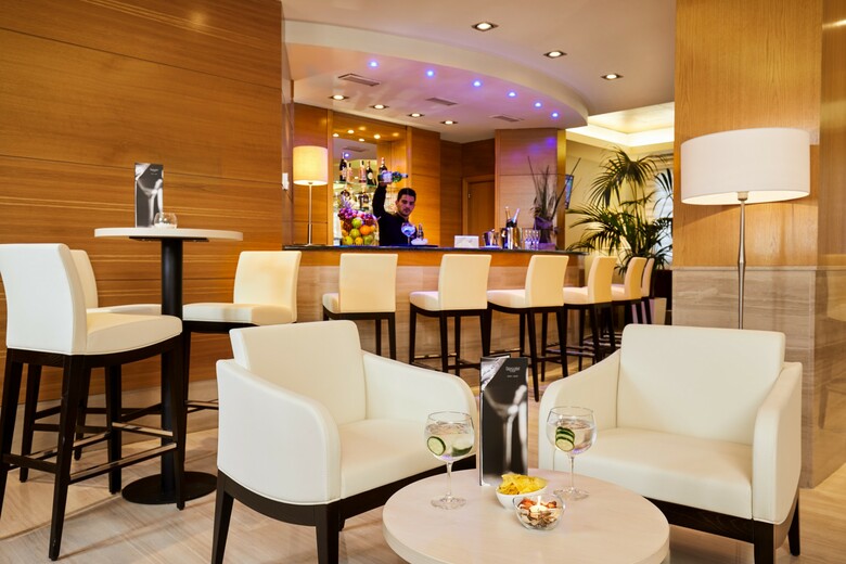 Hotel Sercotel Alcal� 611