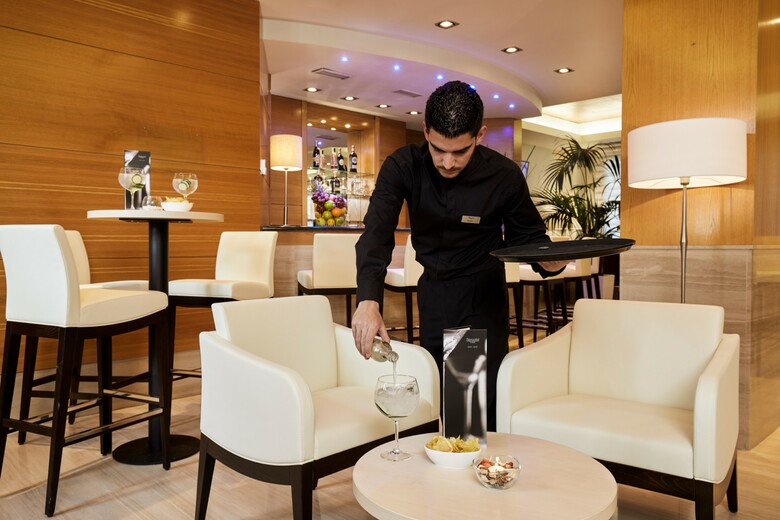Hotel Sercotel Alcal� 611