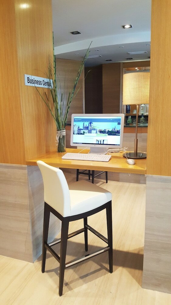 Hotel Sercotel Alcal� 611