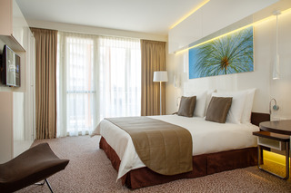 Radisson Blu Hotel And Convention Center