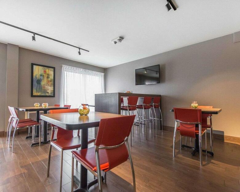 Hotel Comfort Inn