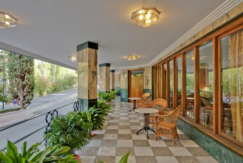 Hotel Alixares