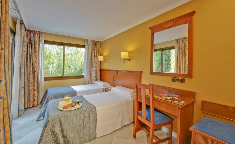 Hotel Alixares