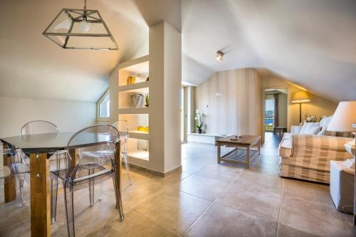 Hotel Almyra