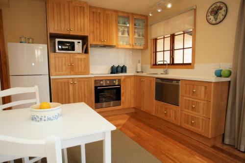 Bed & Breakfast Otago Cottage