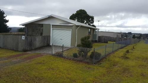 Waratah Falls Holiday Unit