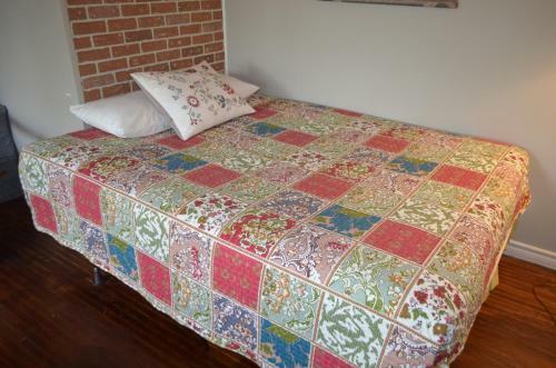 Bed & Breakfast Adam Inn