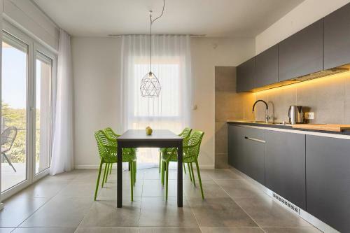 Apartments Astinian
