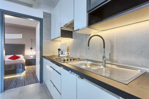 Apartments Astinian
