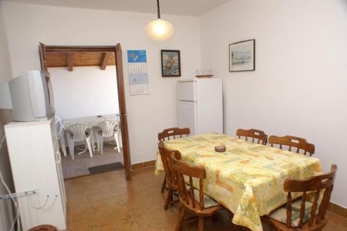 Apartment Stara Novalja 4151b