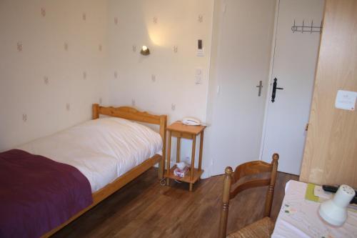 Hotel Logis Auberge de Saint Julien Aux Bois