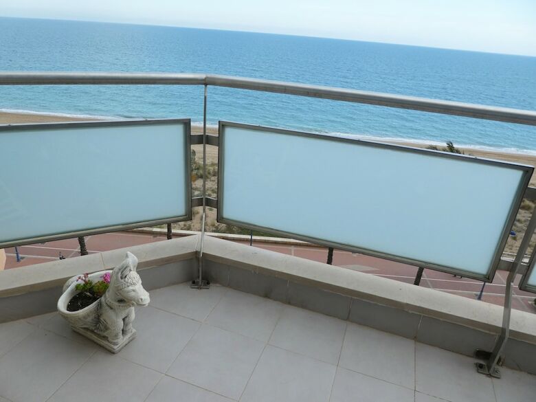 Apartamentos Surfing 3000