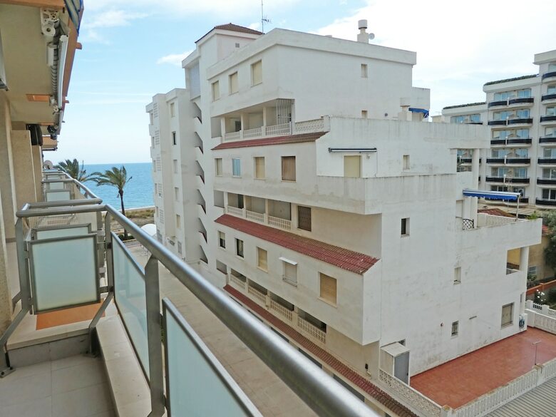 Apartamentos Surfing 3000