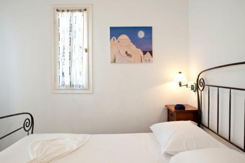 Alexandros Hotel