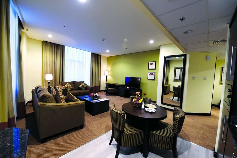Orange Suites Hotel