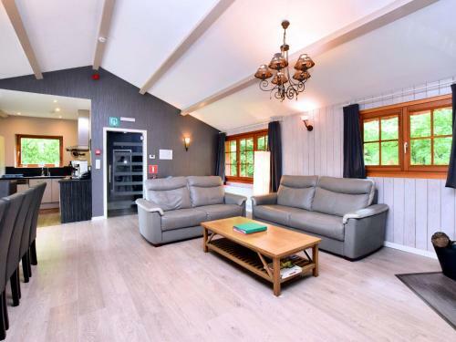 Chalet Le Tom