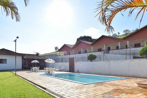 Hostal Pousada Flores Do Campo