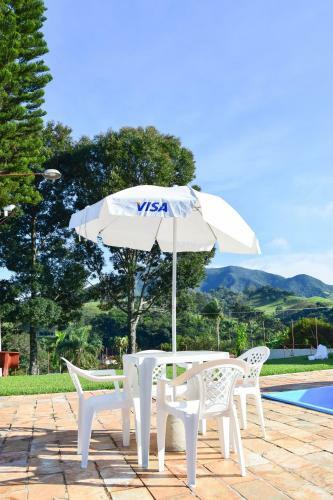 Hostal Pousada Flores Do Campo
