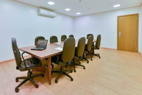 Hotel Intercity An�polis