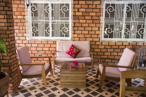 Bed & Breakfast Umoja Guesthouse II