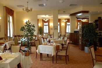 Hotel Podhrad