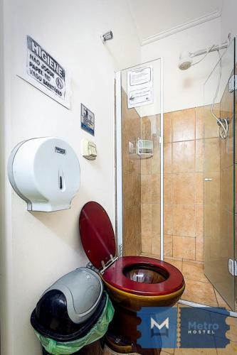 Metr� Hostel Sp