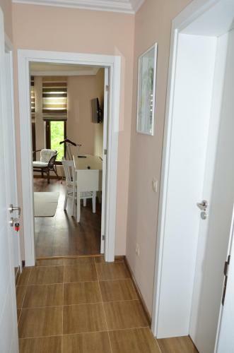Hostal Guesthouse Green Fields