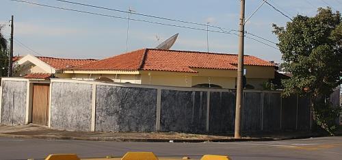 Pequeno Apartamento Completo