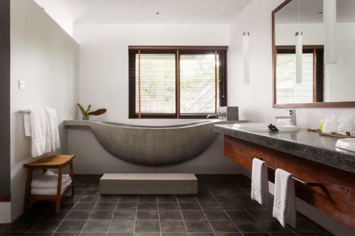 Hillocks Hotel & Spa