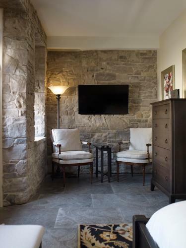 Hotel The Barracks Inn