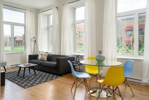 Apartment On Rue De La Visitation 201