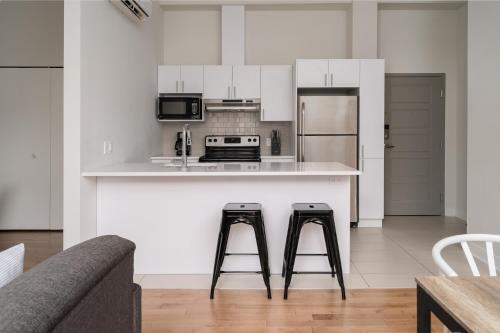 Apartment On Rue De La Visitation 201