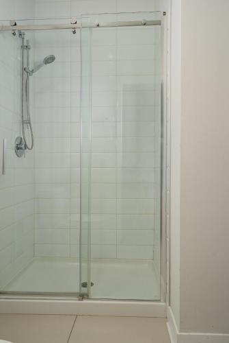 Apartment On Rue De La Visitation 201