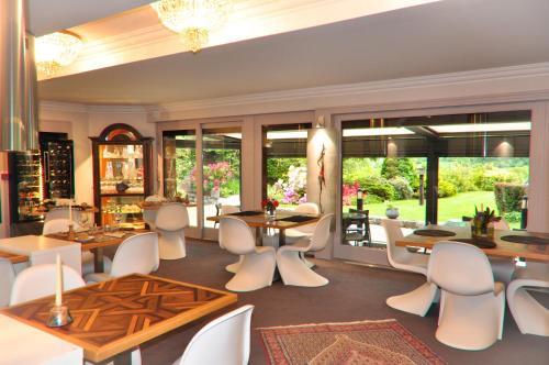 Hotel Hostellerie De La Maronne