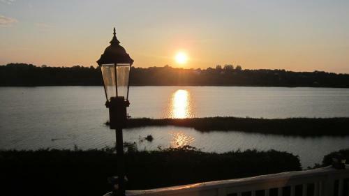 The Peak Sunset B&B