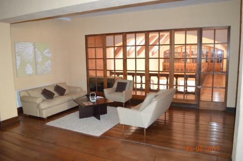 Hostal Centro Mari�polis