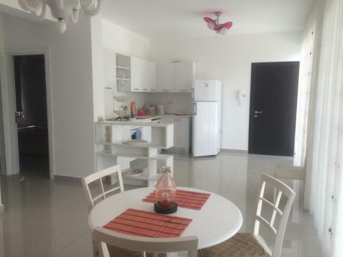 White Suit Apartment