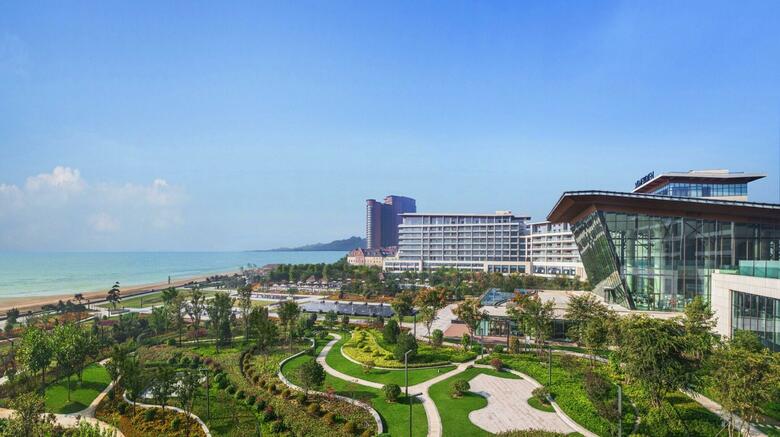 Hotel Le Meridien Qingdao West Coast Resort