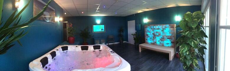 Hotel Logis Pen Bron