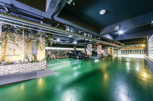 February Hotel Susung